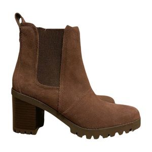 UGG Chelsea Boots brand, brand  NEW